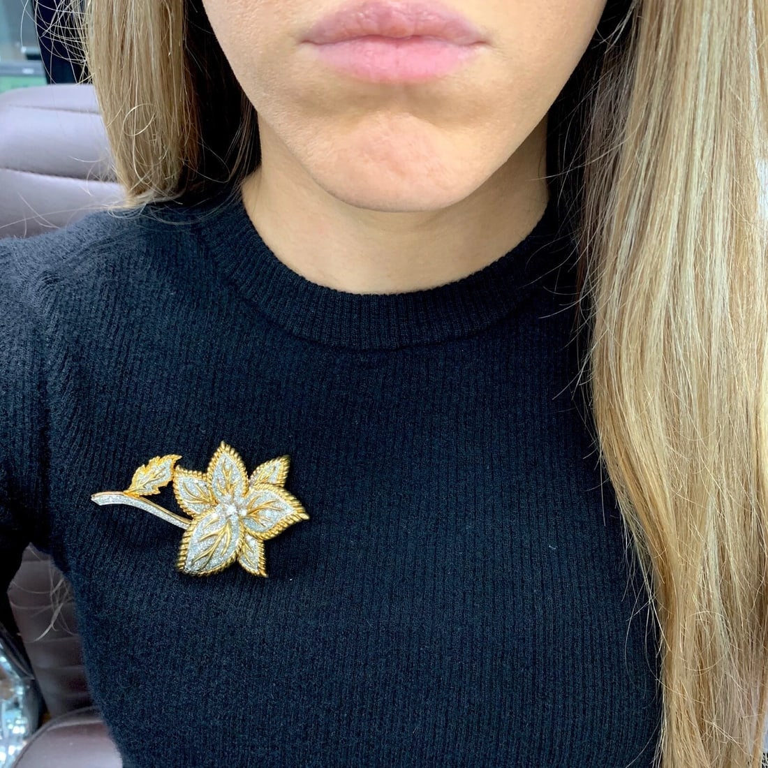 Vintage Diamond Two-Tone Flower Brooch Pin 18K Yellow Gold, 3.50 CTW, 35.2 Grams - 6