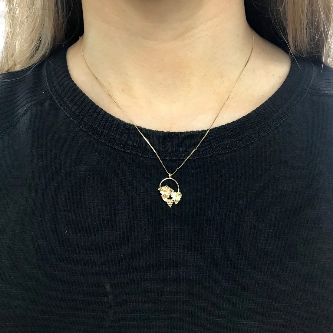 Vintage Grape Leaf Pendant Necklace 14K Yellow Pink Rose Gold 16 Inches, 2.01 Gr - 7