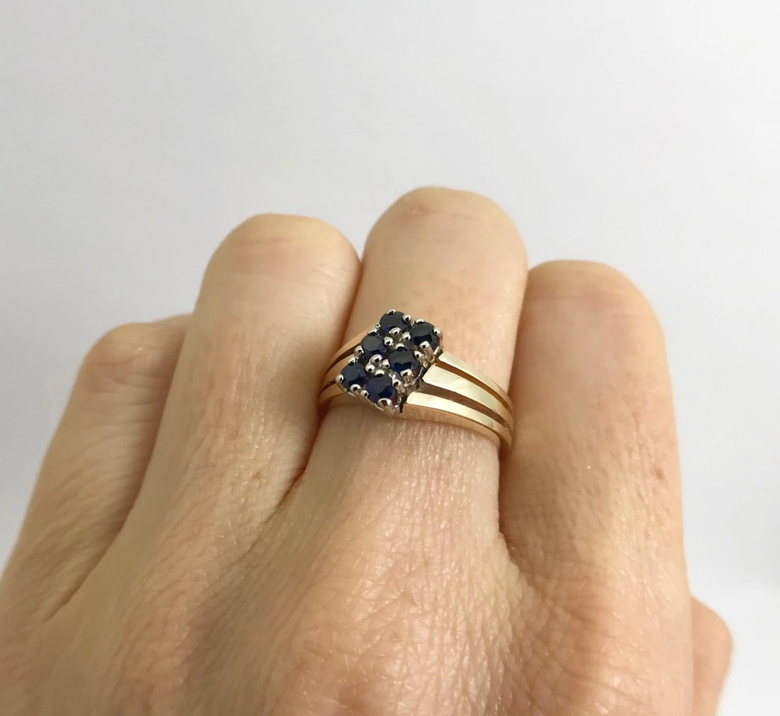 Vintage Blue Sapphire Cluster Cocktail Ring 14K Yellow Gold, Size 5.5, 4.28 Gram - 7