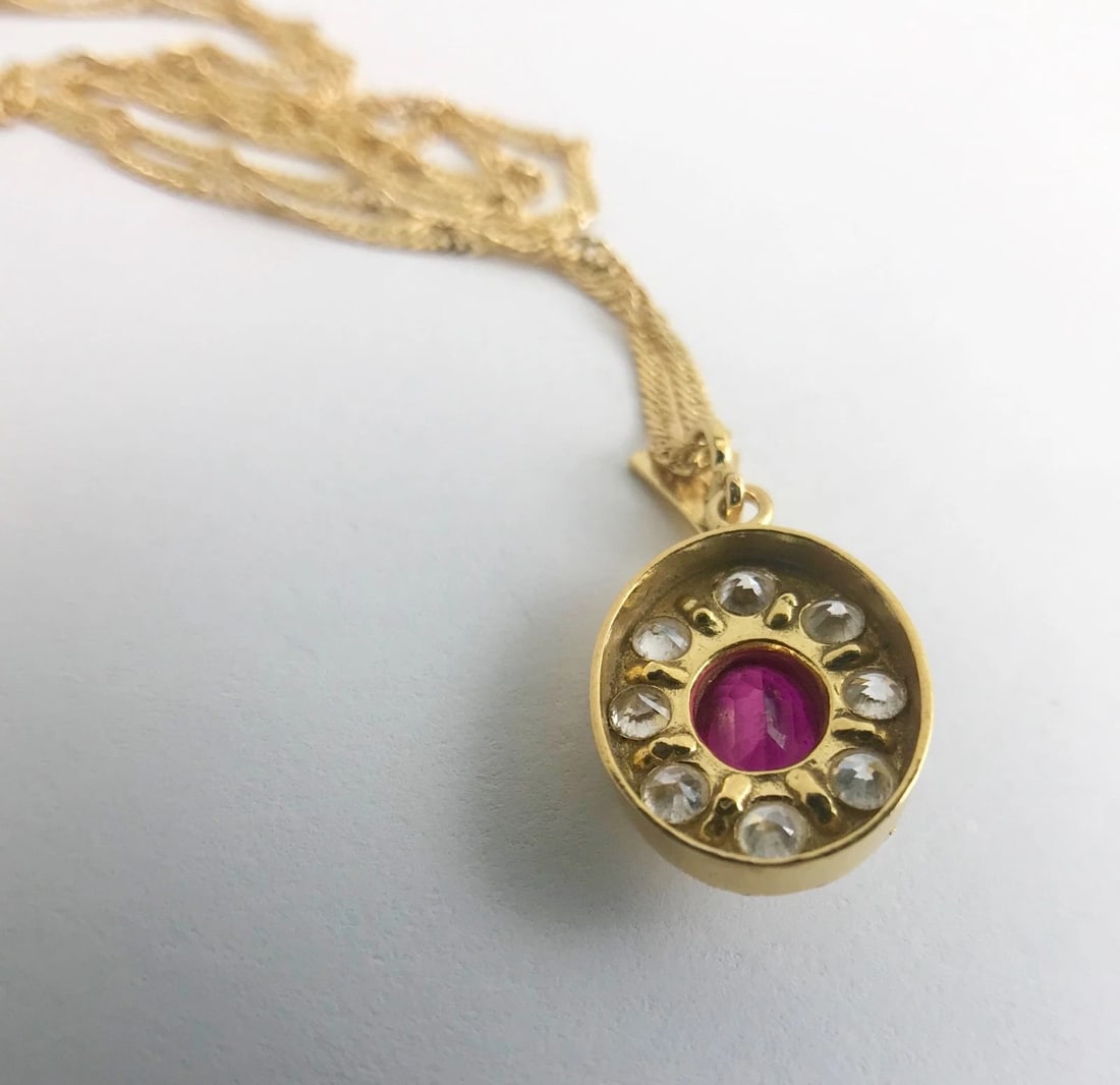 Vintage Oval Simulated Ruby CZ Halo Pendant Necklace 18K Yellow Gold, 5.47 Grams - 8