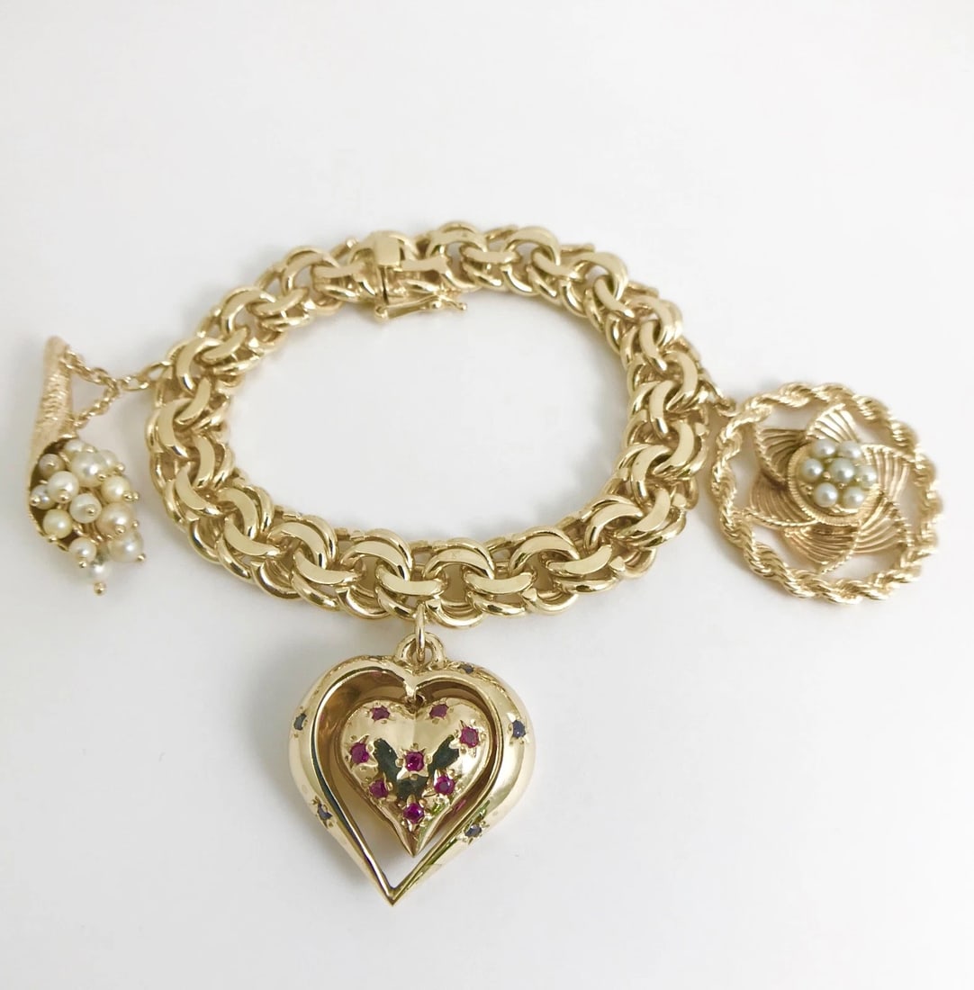 Vintage 1960's Pearl Dreamcatcher Heart Charm Bracelet 14K Yellow Gold, 81.9 Gr - 13