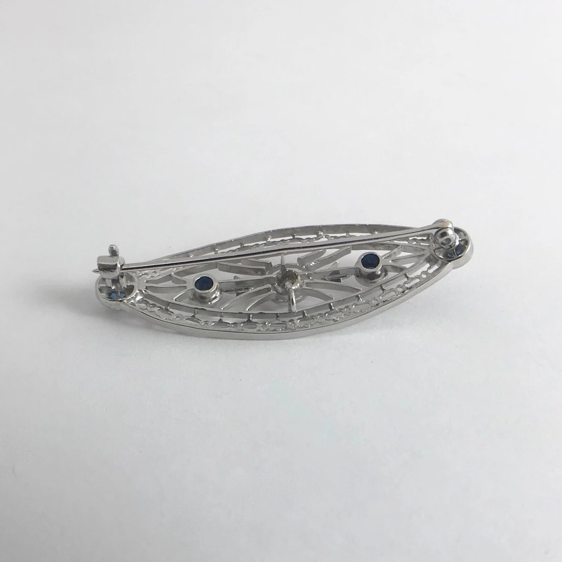 Vintage 1950's Blue Sapphire Diamond Platinum Brooch Pin, .30 CTW, 4.96 Gr - 9