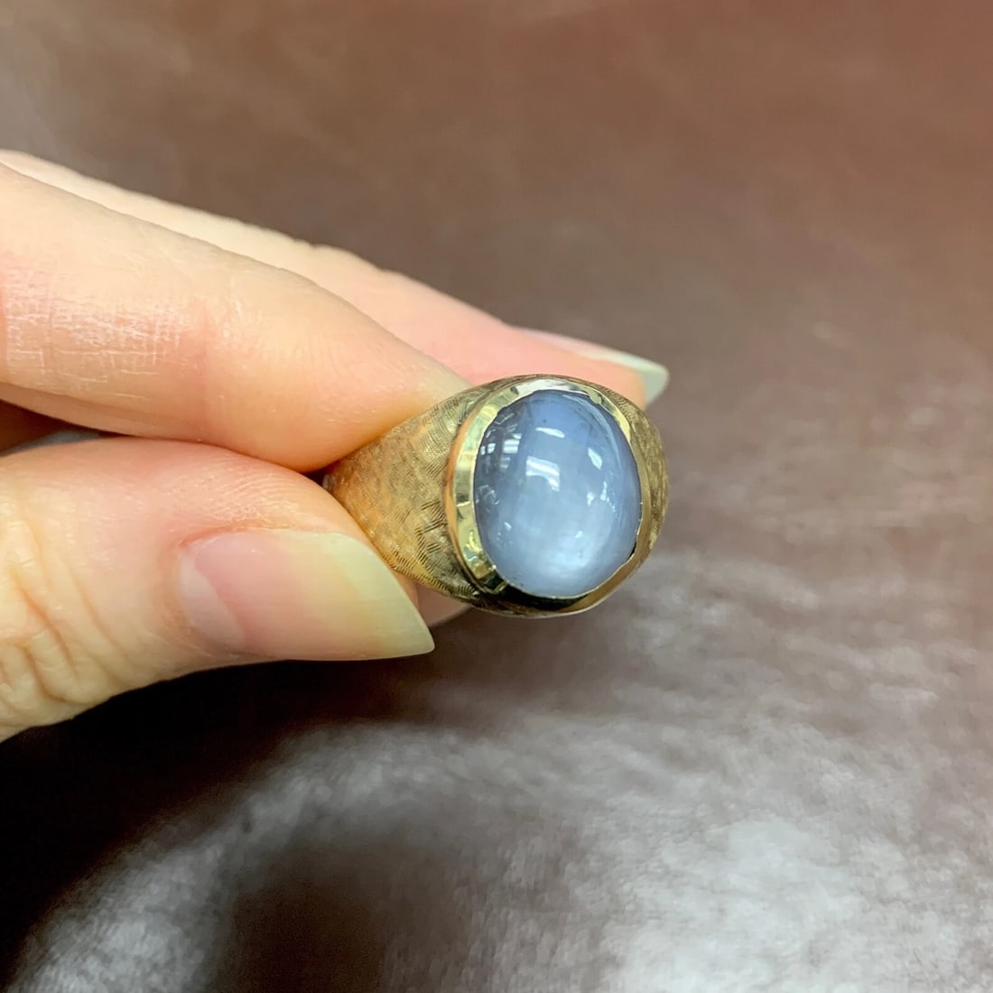 Vintage 1960's Handmade Oval Star Sapphire Ring 14K Yellow Gold, 11.95 Grams - 12
