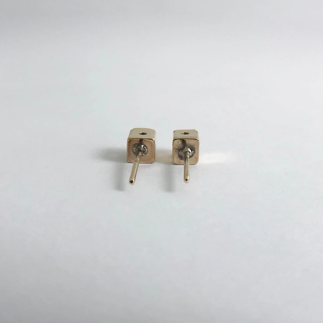 Vintage Princess Cut CZ Cubic Zirconia Stud Earrings 14K Yellow Gold, 2.33 Grams - 8