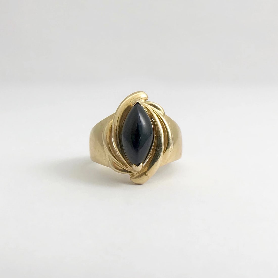 Vintage Marquise Black Onyx Cocktail Ring 14K Yellow Gold, Size 5.5, 5.9 Grams - 8