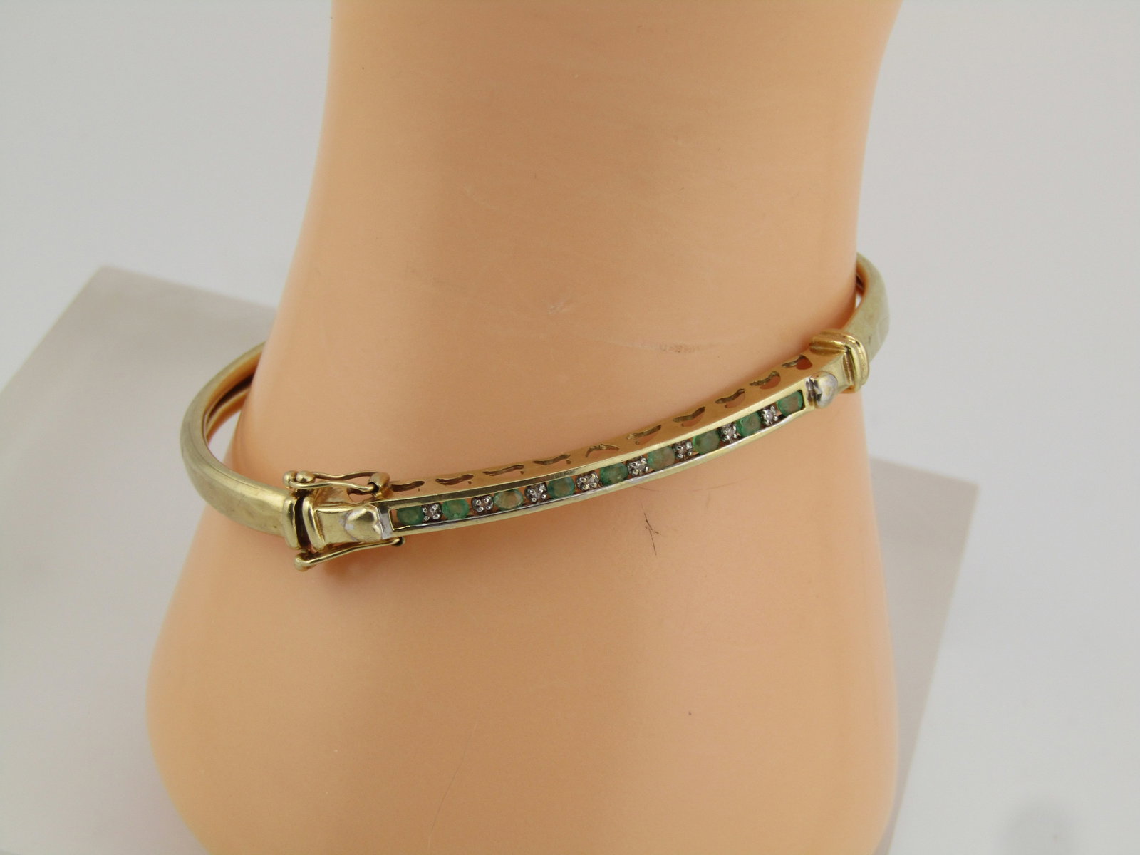 Vintage 10kt Emerald & Diamond Bangle Bracelet, Locking, 7", Mid-Century - 3
