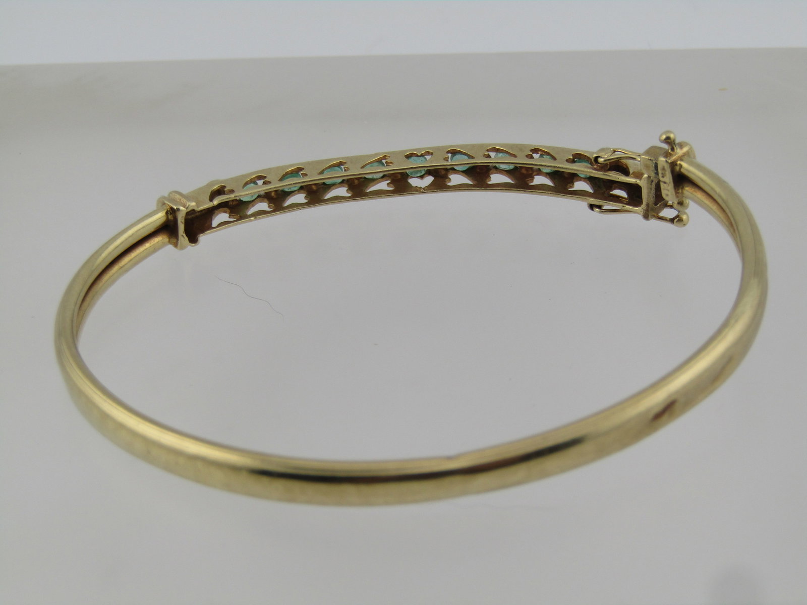 Vintage 10kt Emerald & Diamond Bangle Bracelet, Locking, 7", Mid-Century - 5