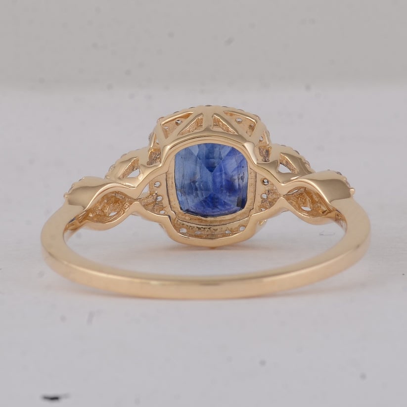 2.13 Ct Cushion Sapphire 9K Gold Ring - 3