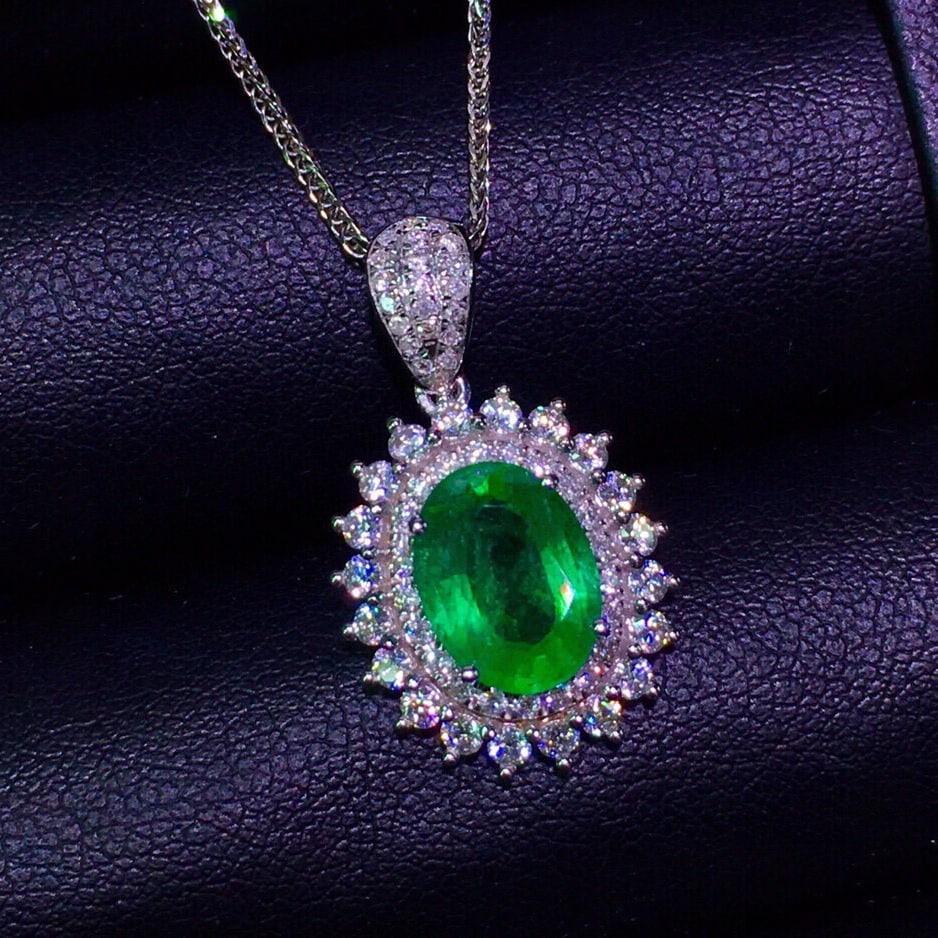 14K GOLD 1.9 CT VIVID GREEN NATURAL EMERALD & DIAMOND PENDANT - 3