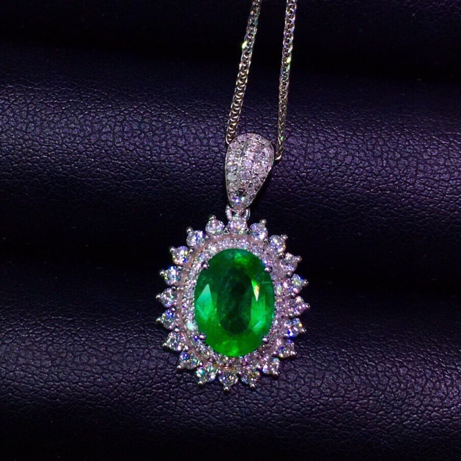 14K GOLD 1.9 CT VIVID GREEN NATURAL EMERALD & DIAMOND PENDANT - 5