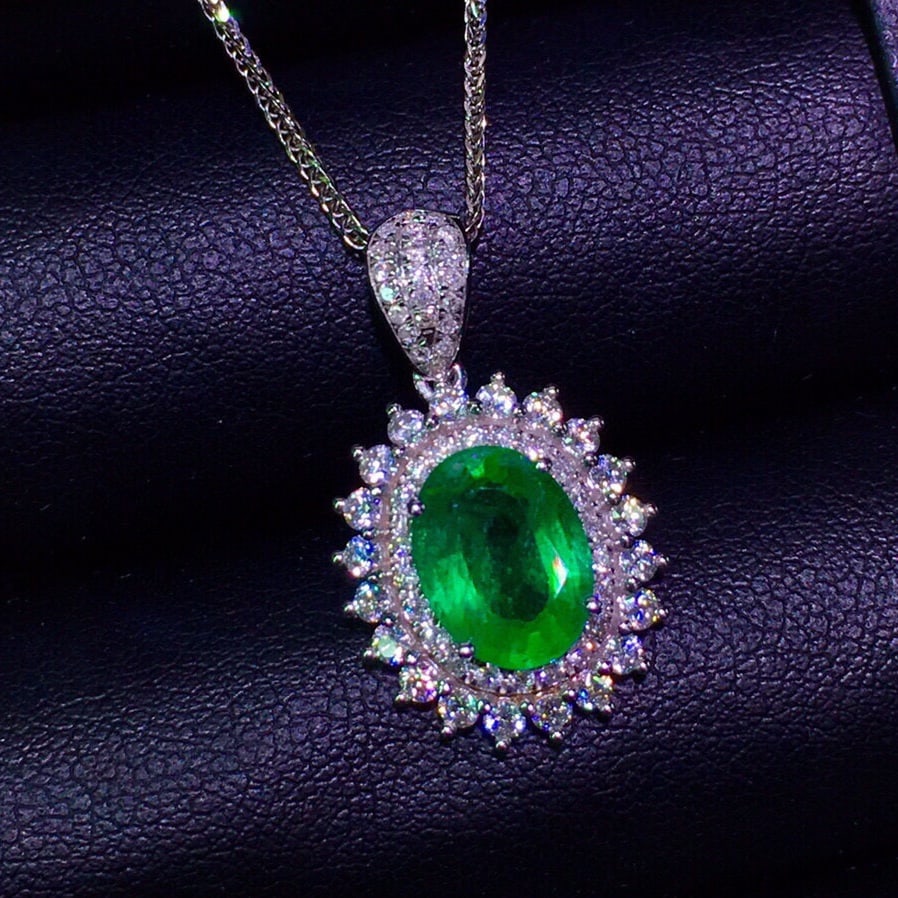 14K GOLD 1.9 CT VIVID GREEN NATURAL EMERALD & DIAMOND PENDANT - 6