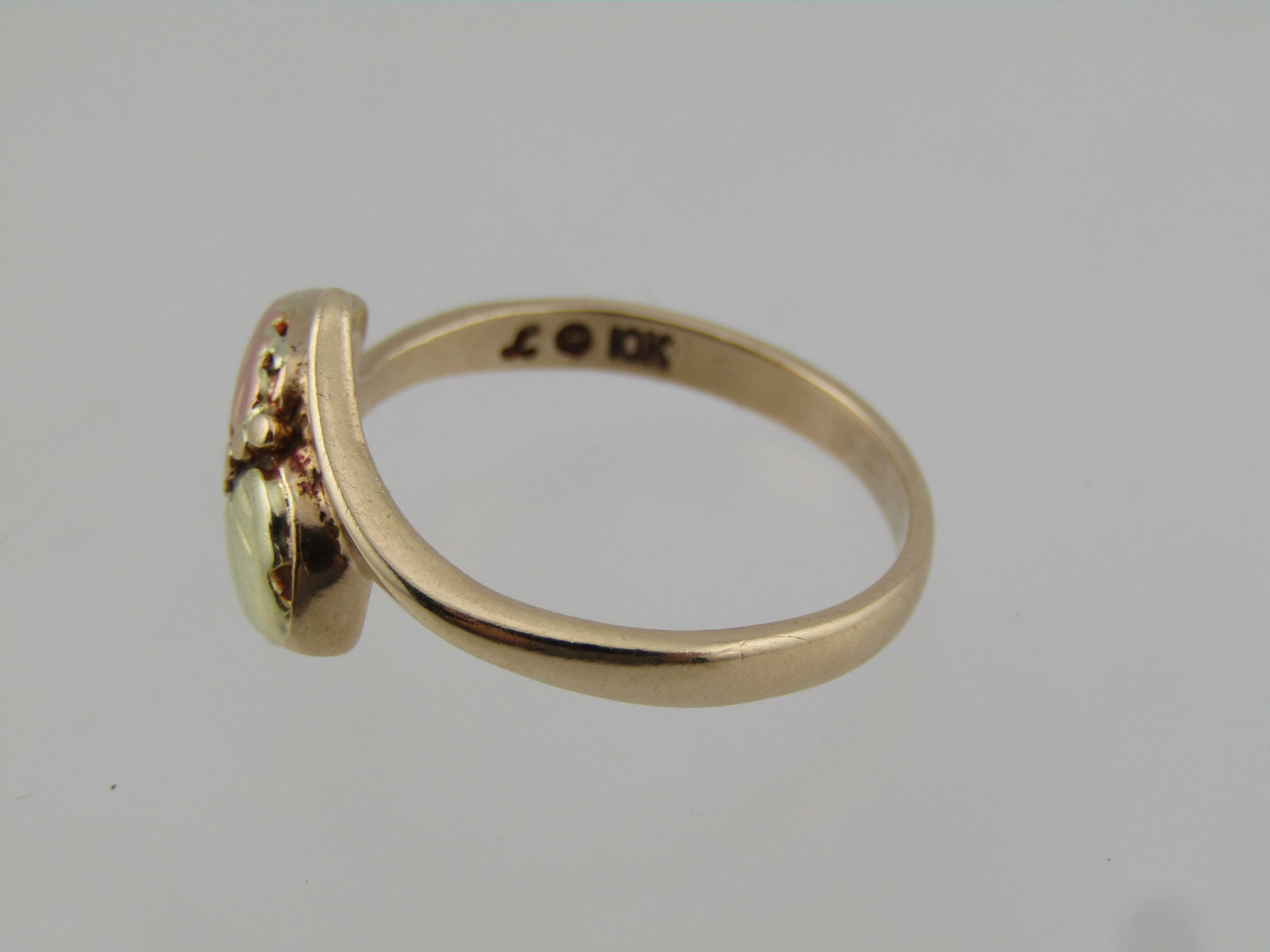 Vintage 10kt Rose/Yellow Gold Black Hills Gold ring, Sz. 7.5, Landstroms, 1990's - 7