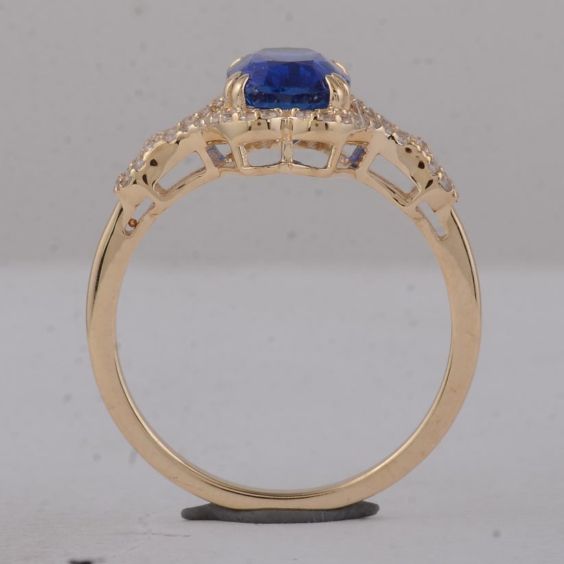 2.51 Ct Cushion Sapphire 9K Gold Ring - 4