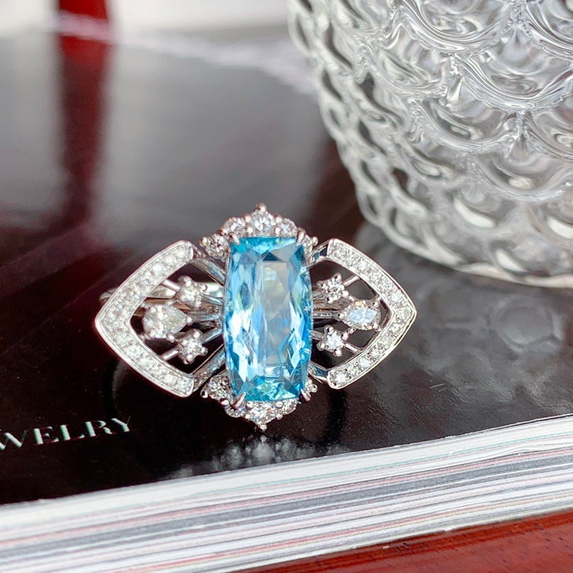 14K GOLD 2.50 CTW NATURAL AQUAMARINE & DIAMOND RING - 2