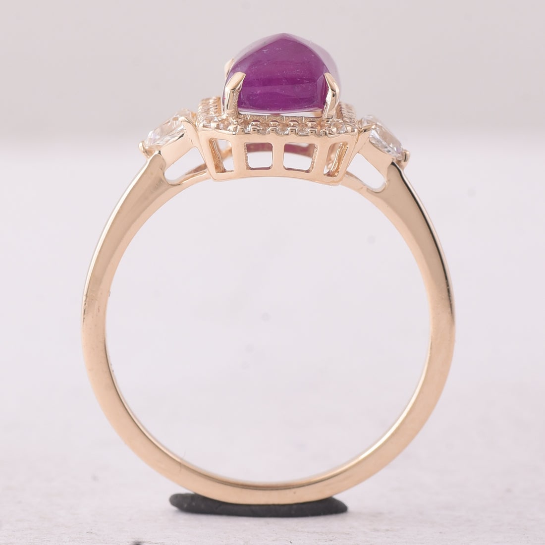 2.94 Ct Octagon Ruby 9K Gold Ring - 4