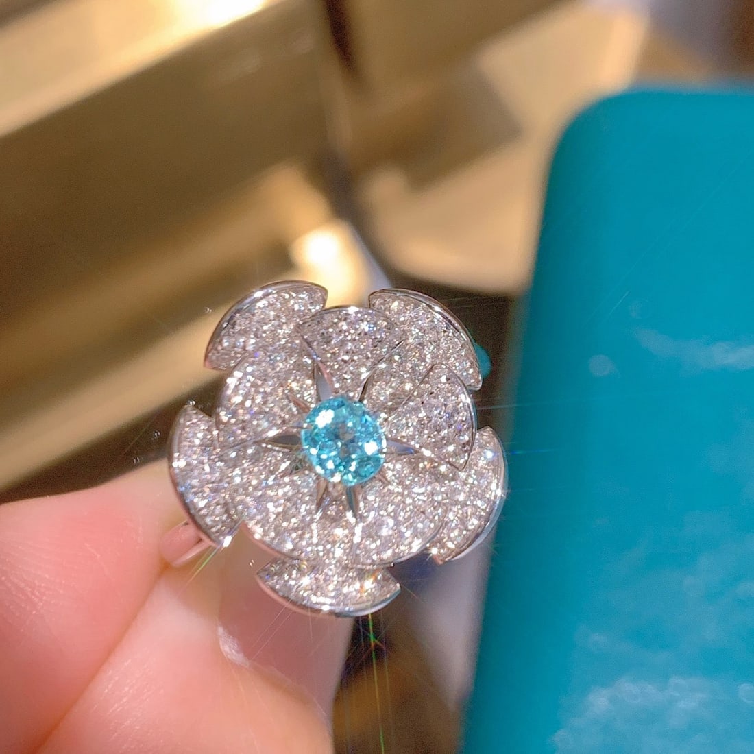 14K GOLD 0.92 CTW NATURAL PARAIBA TOURMALINE & DIAMOND RING - 3