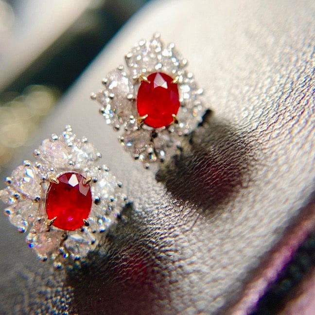14K GOLD 1.33 CTW NATURAL RUBY & DIAMOND EARRINGS - 3