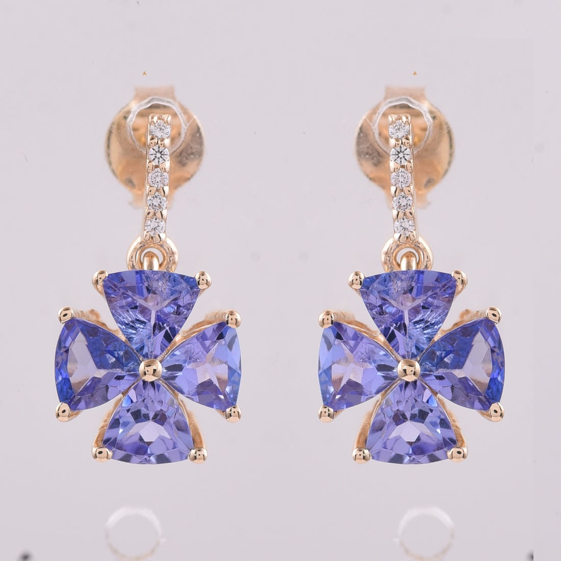 1.68 Ct Trillion Tanzanite 9K Gold Earrings (1 of 5)