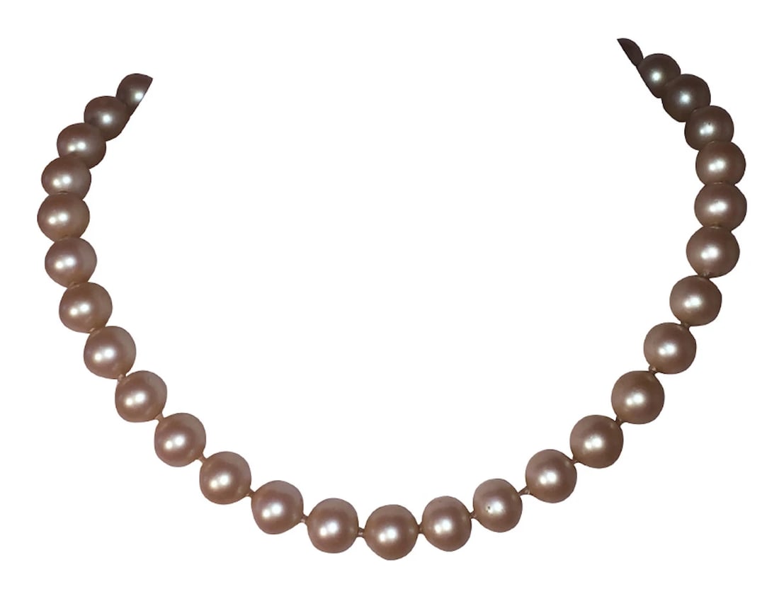 Givenchy Simulated Pearl Necklace with GG Monogram Clasp (1 of 6)