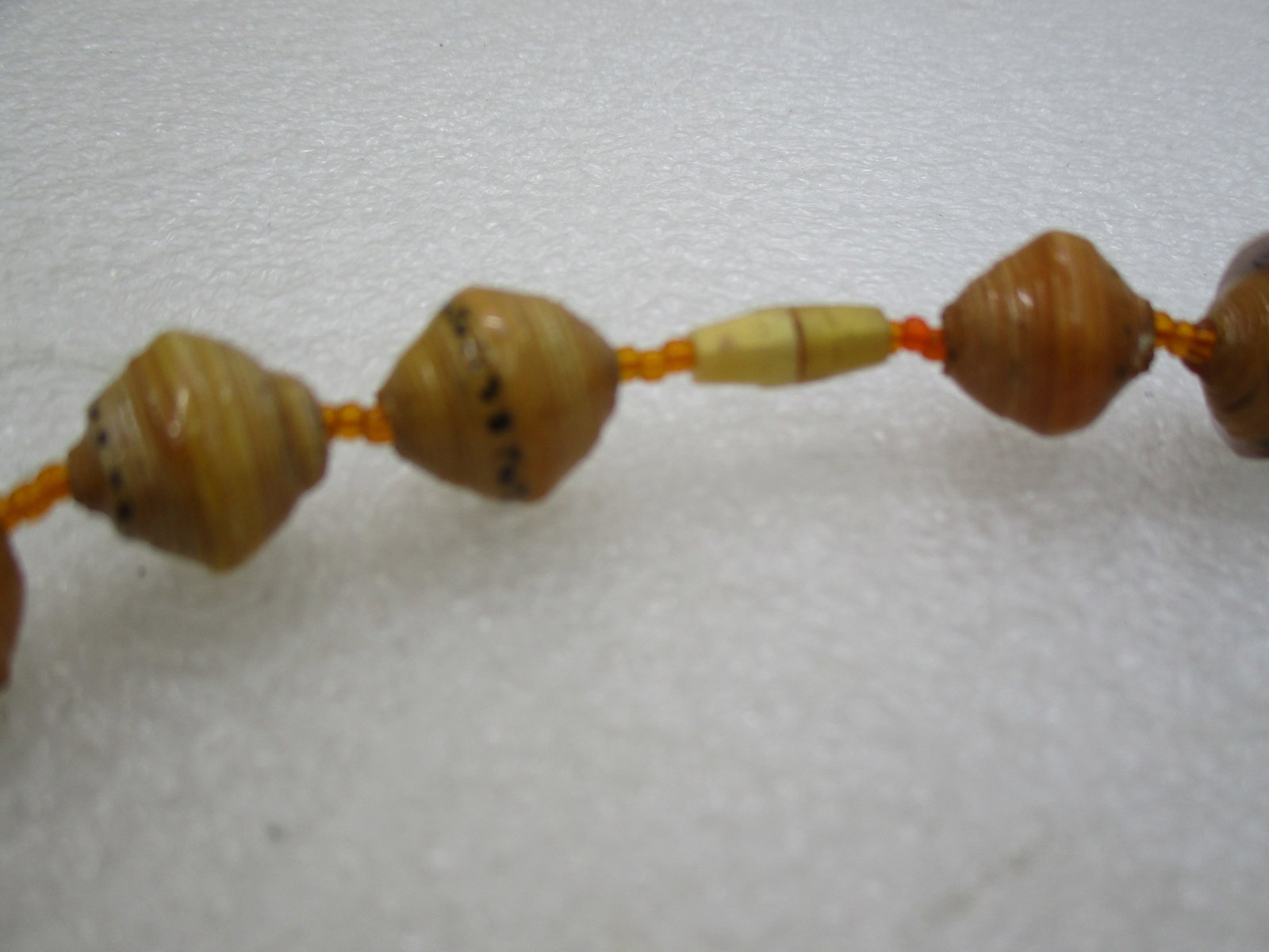 Vintage Tan Celluloid/Plastic Beaded Necklace 19.5", Conical Beads, Wrapped Design, Mid-Century - 4