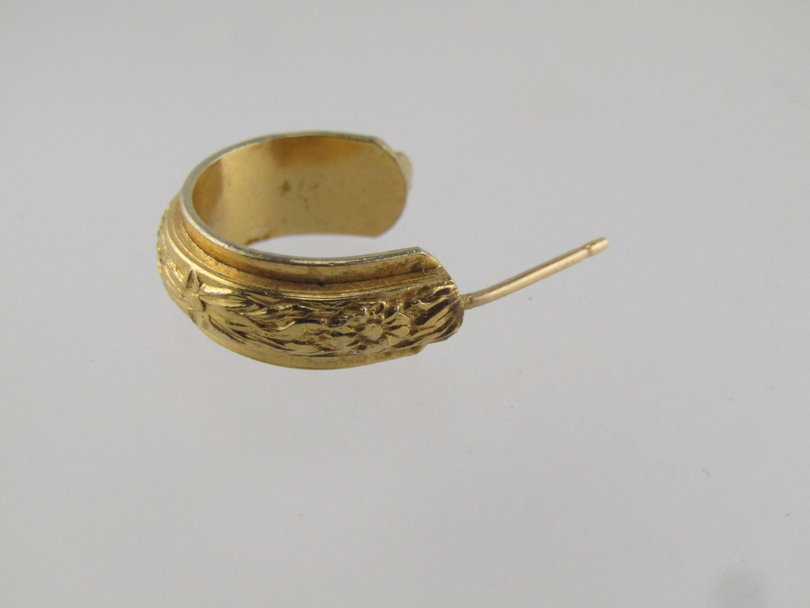 Vintage 14kt Post Hoop Single Earring, 1980's (1 of 6)