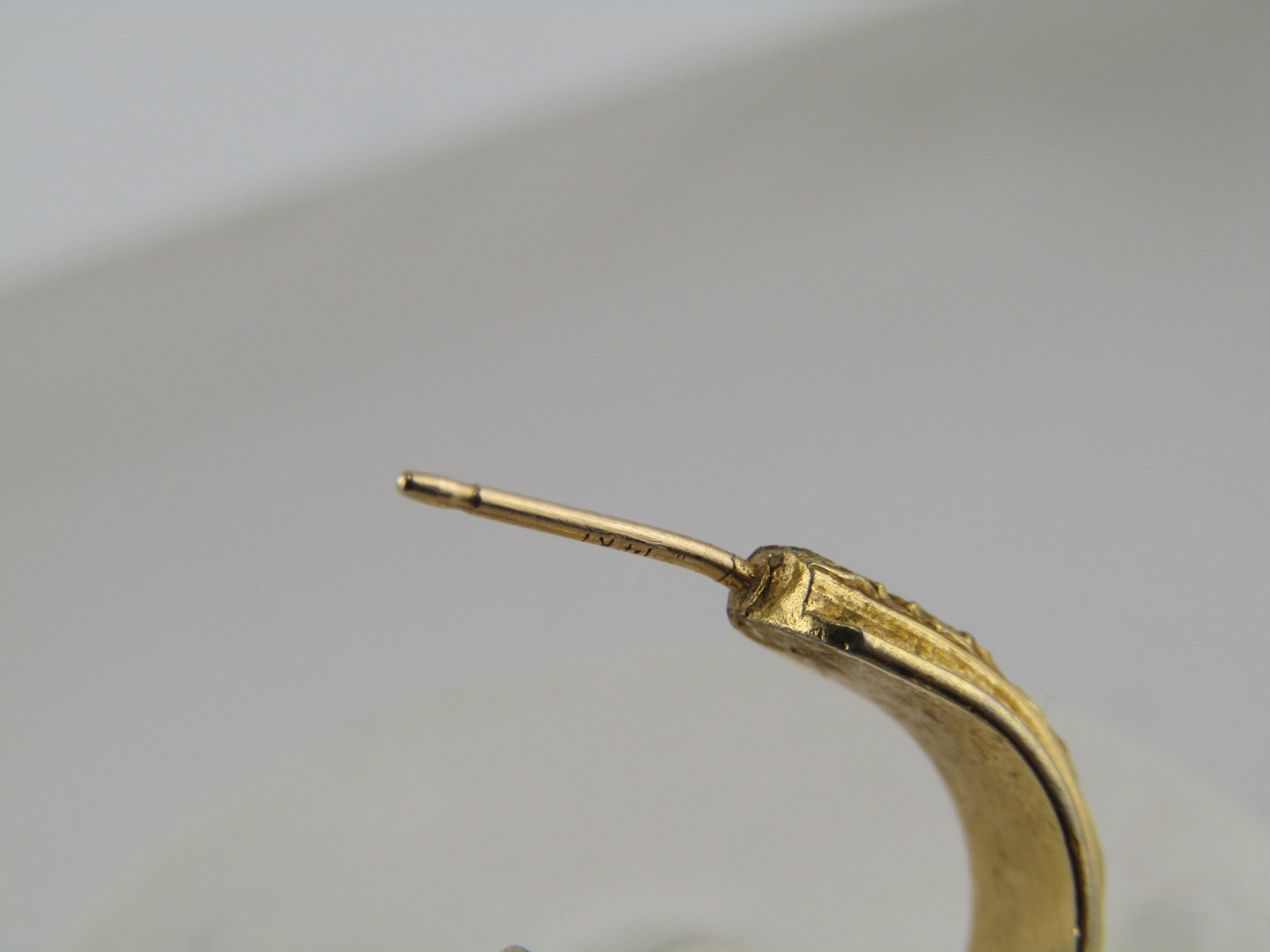Vintage 14kt Post Hoop Single Earring, 1980's - 6