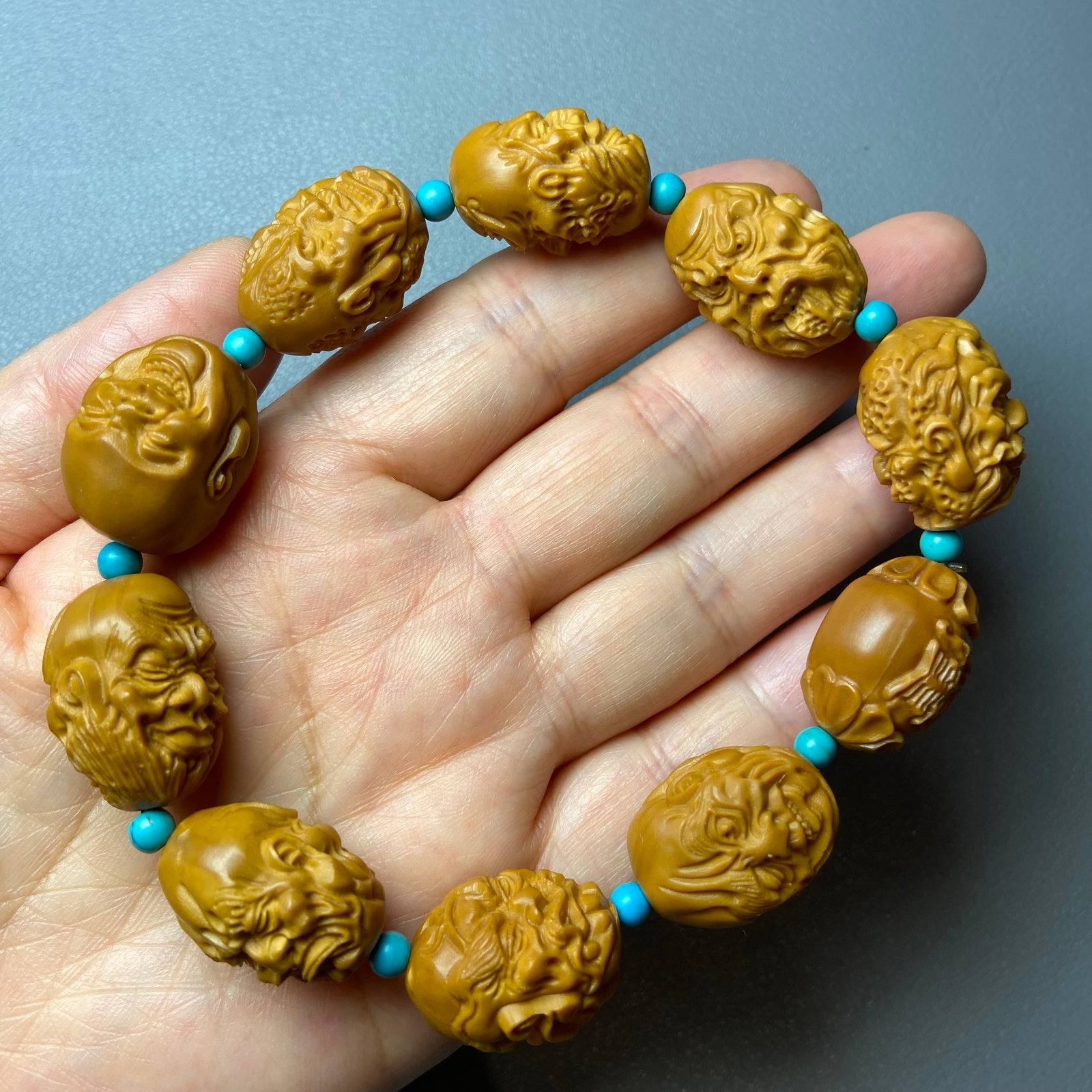 Chinese Olive Pit Hand Carved Double-sided 18 Arhat Bracelet Buddha Amulet - 10