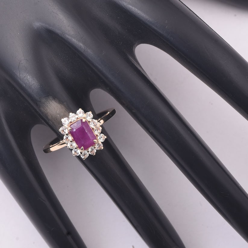1.93 Ct Octagon Ruby 9K Gold Ring - 2