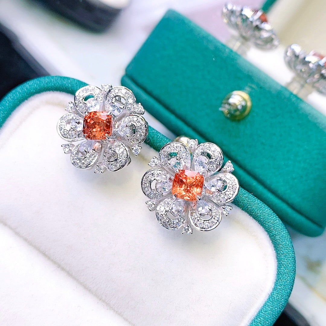 14K GOLD 2 CT NATURAL SPINEL & SAPPHIRE & DIAMOND EARRINGS - 4