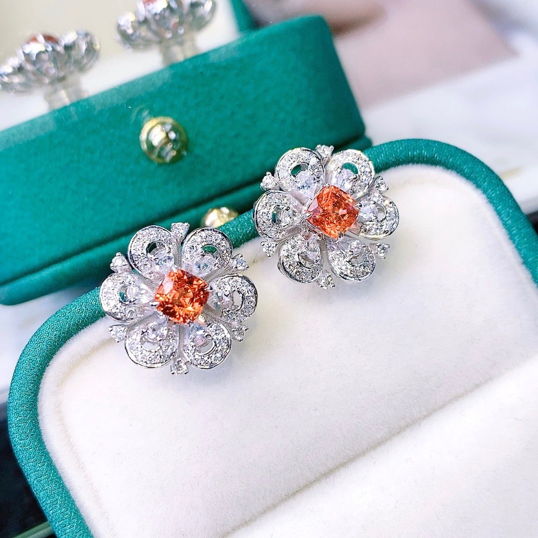 14K GOLD 2 CT NATURAL SPINEL & SAPPHIRE & DIAMOND EARRINGS - 5