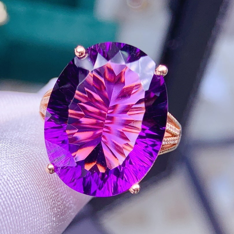 14K GOLD 13.95 CT NATURAL AMETHYST & DIAMOND RING - 2