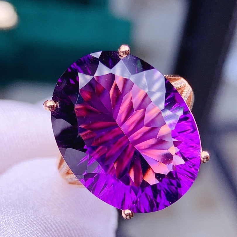 14K GOLD 13.95 CT NATURAL AMETHYST & DIAMOND RING - 3