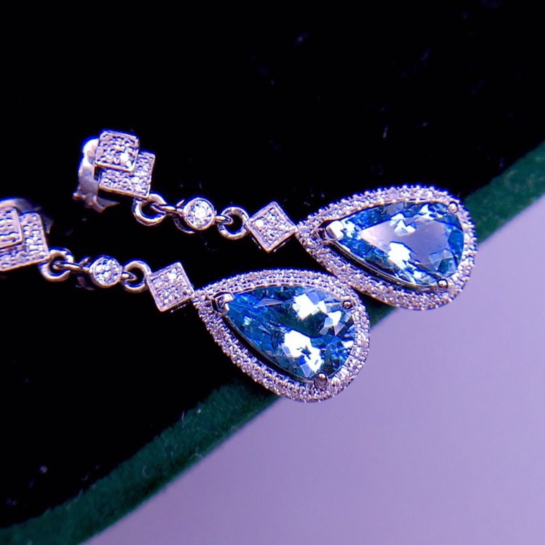 14K GOLD 2.6 CT VIVID BLUE NATURAL AQUAMARINE & DIAMOND EARRINGS - 3
