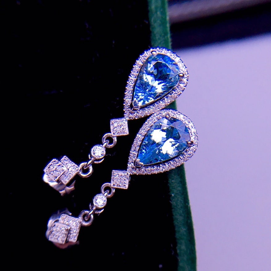 14K GOLD 2.6 CT VIVID BLUE NATURAL AQUAMARINE & DIAMOND EARRINGS - 4