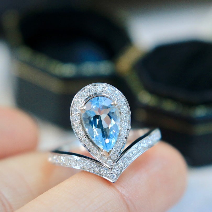 14K GOLD 1.57 CTW NATURAL AQUAMARINE & DIAMOND RING - 4