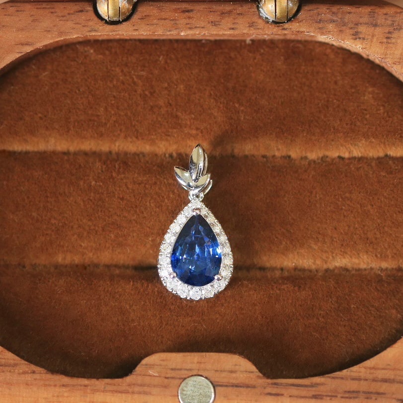 14K GOLD 1.15 CTW NATURAL SAPPHIRE & DIAMOND PENDANT - 3