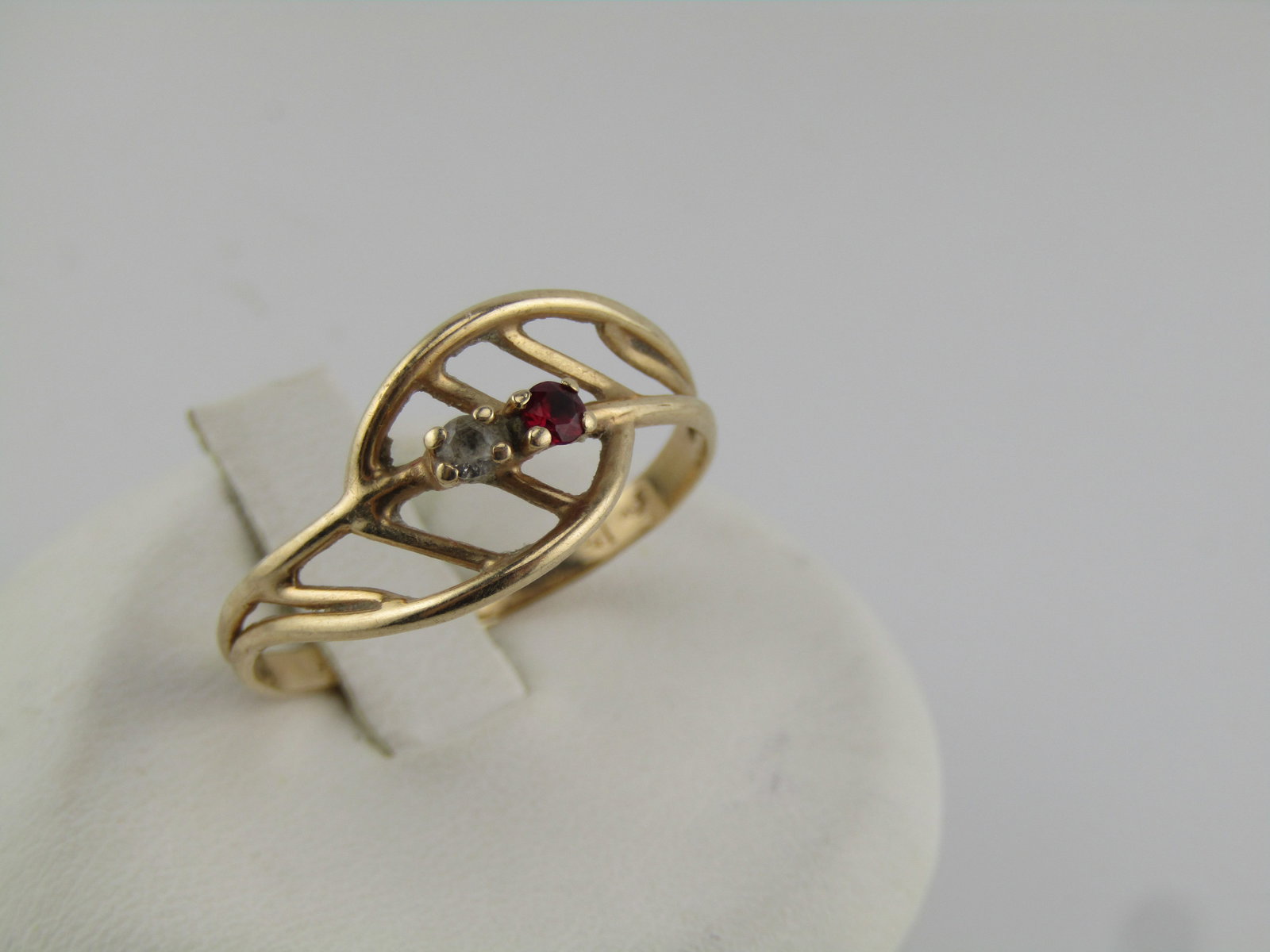 Vintage 10kt Red Spinnel Clear Stone Ring, Sz. 9.25, 1960's-1970's - 2