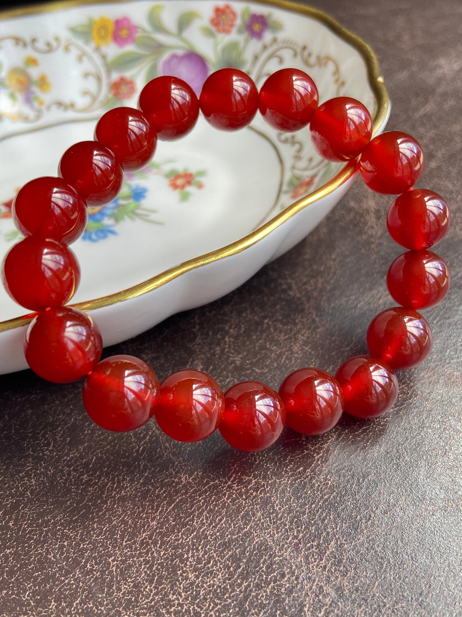 10.5mm Natural Red Chalcedony Jade Beaded Bracelet - 5
