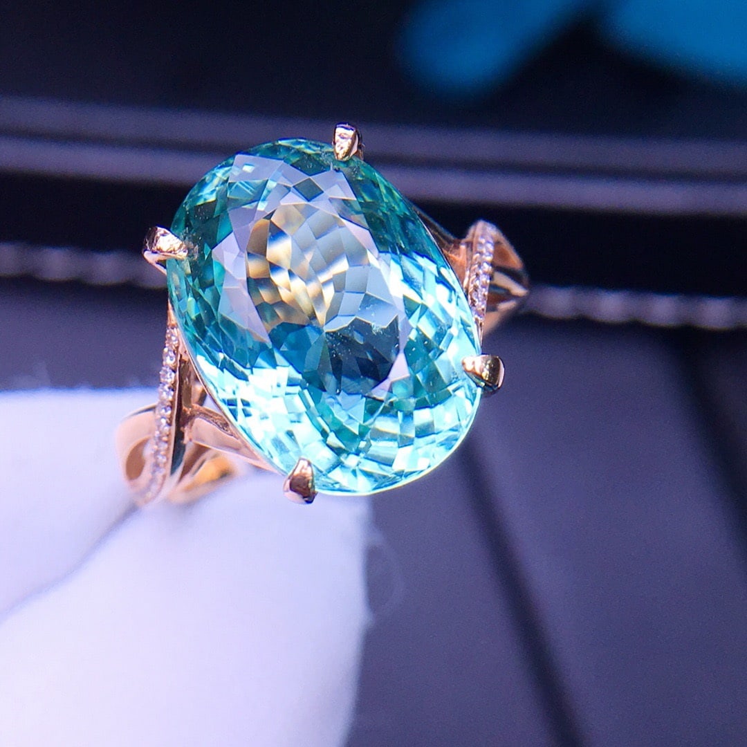 14K GOLD 8.5 CT NATURAL TOURMALINE & DIAMOND RING: Title:14K GOLD 8.5 CT NATURAL TOURMALINE & DIAMOND RING Description:Ref:230656439Gold Content:14K GoldRing Size:7.25USMain Gemstone:TourmalineNumber of stones:1Shape:OvalCarat Weight:8.5ct