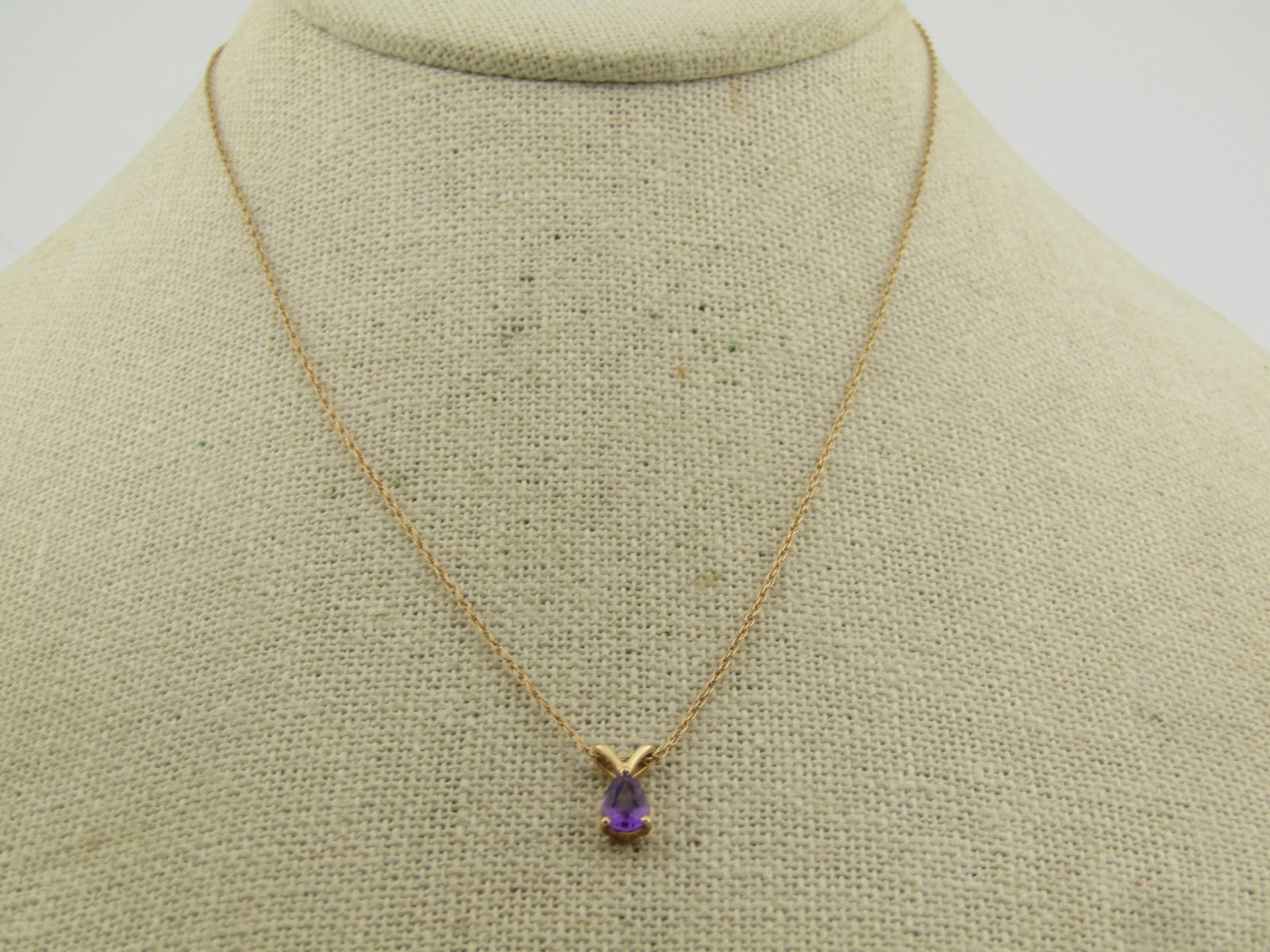 Vintage 14kt Amethyst Necklace, 16", 1960's-1980's: Title:Vintage 14kt Amethyst Necklace, 16", 1960's-1980's Description:Vintage 14kt Amethyst Necklace, 16", 1960's-1980's. 14 kt yellow gold pear-shaped V-bail amethyst pendant, 16" chain. The pendant