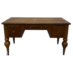Traditional Style Executive Desk (1 of 5)