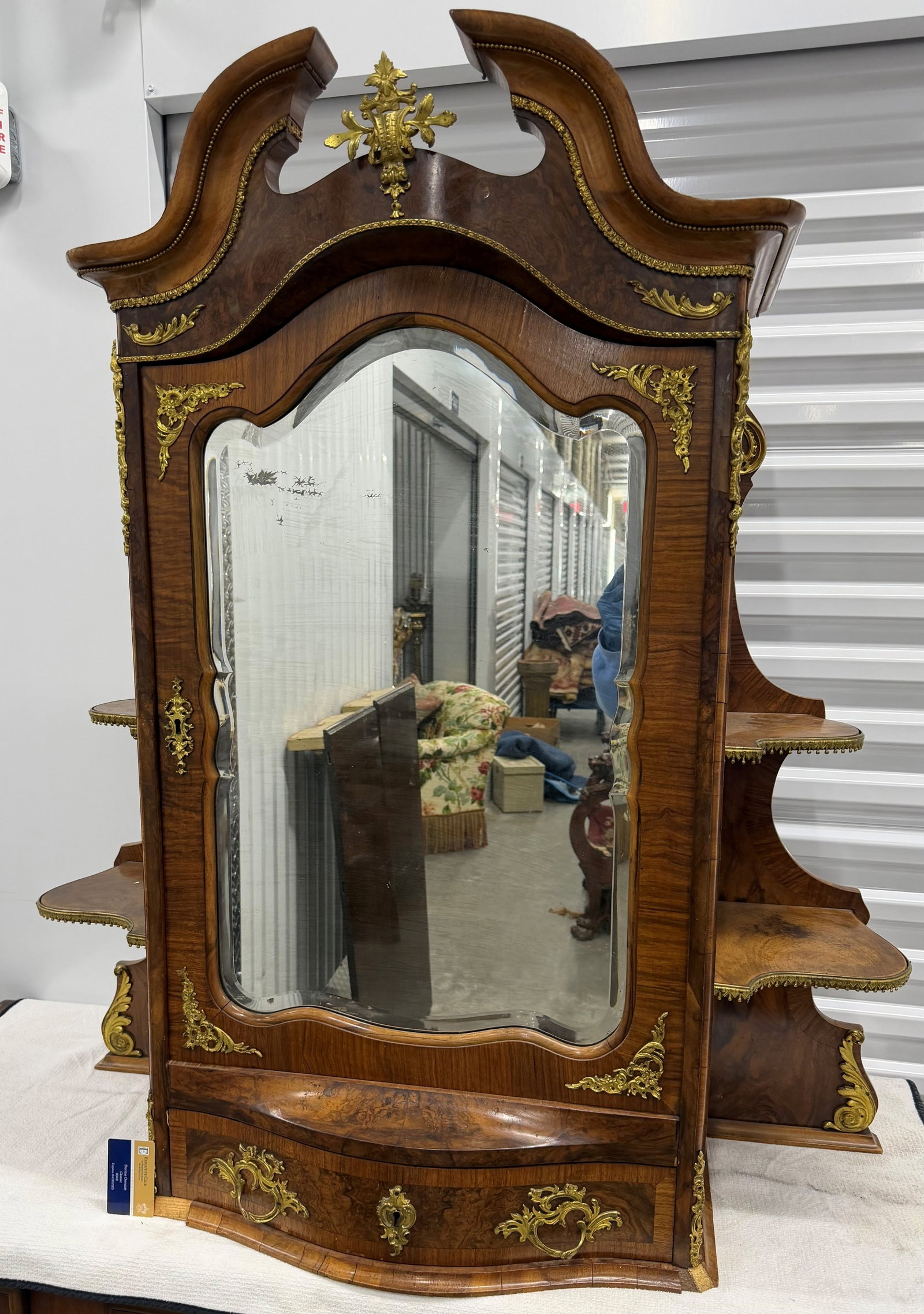 French Rococo Revival Burl Wood Mirrored Vanity/Dresser with Ormolu Mounts - 3