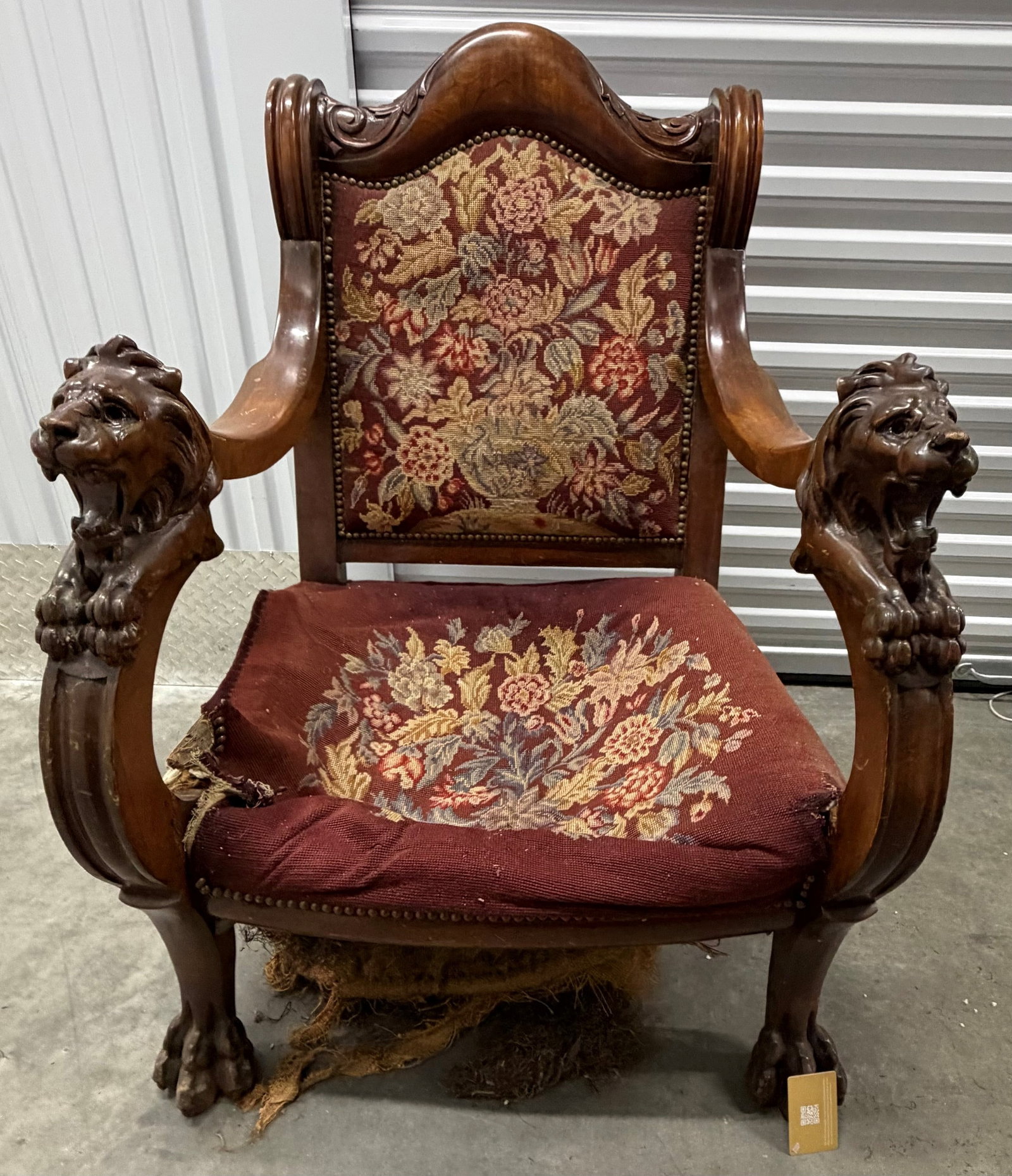 Victorian Carved Mahogany Armchair with Lion Heads and Needlepoint Upholstery - 3