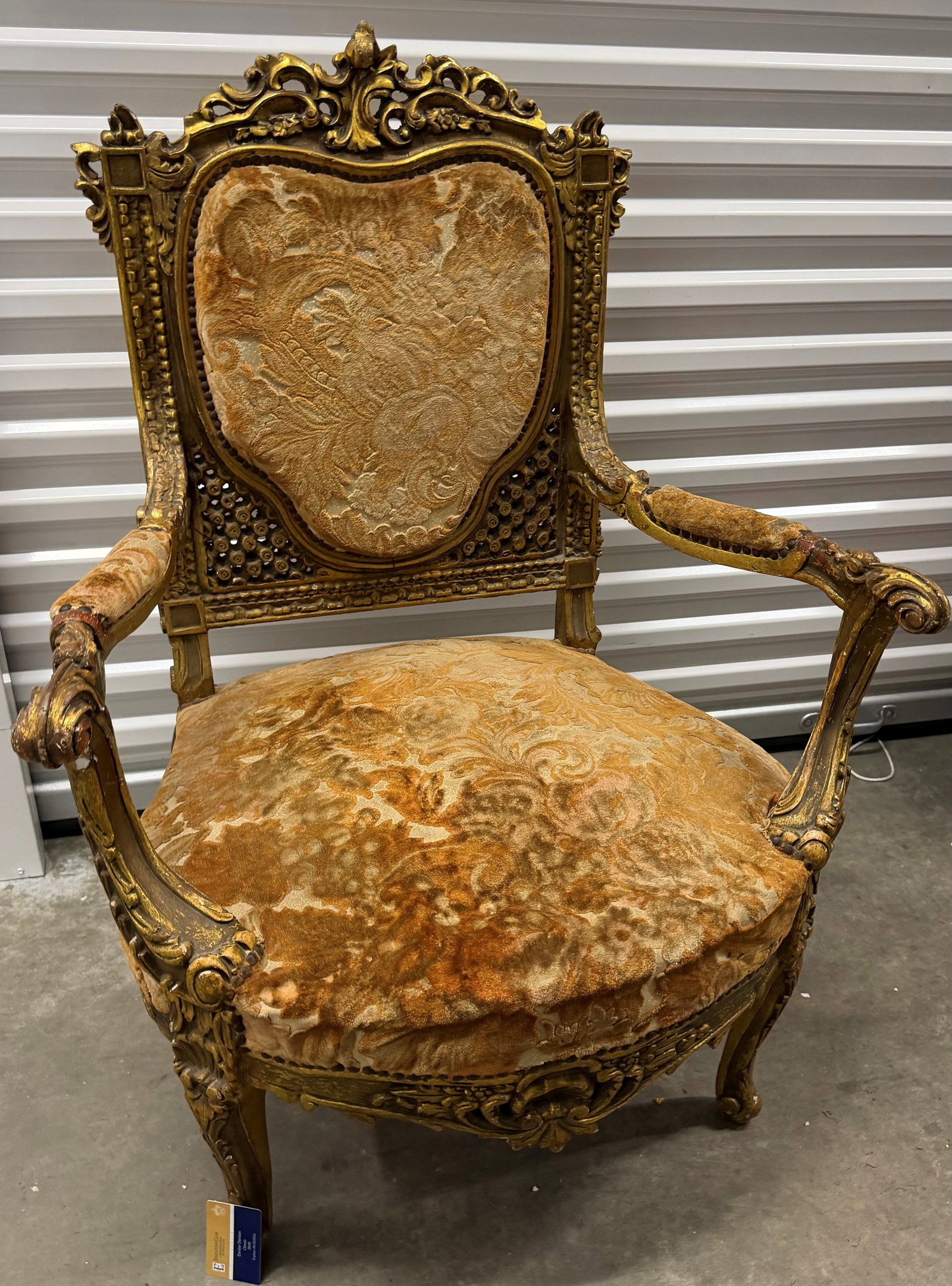 Giltwood and Upholstered Armchair in Louis XV Style - 10