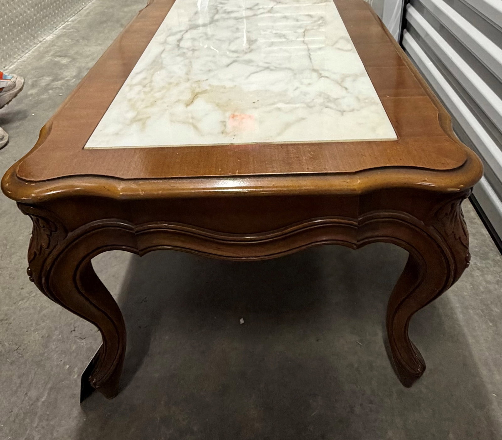 Italian Marble-Top Coffee Table with Ornate Carved Details - 3