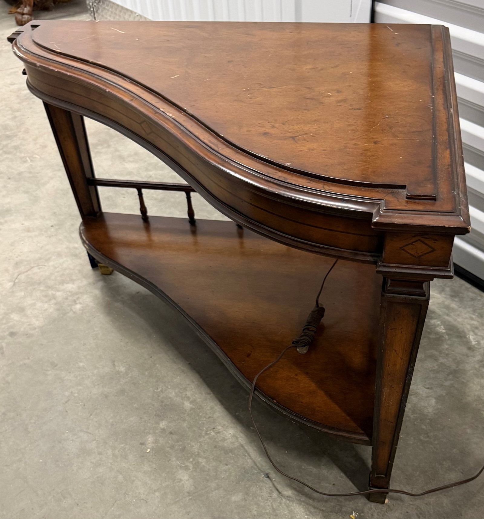 Traditional Style Mahogany Corner Table with Lower Shelf - 4