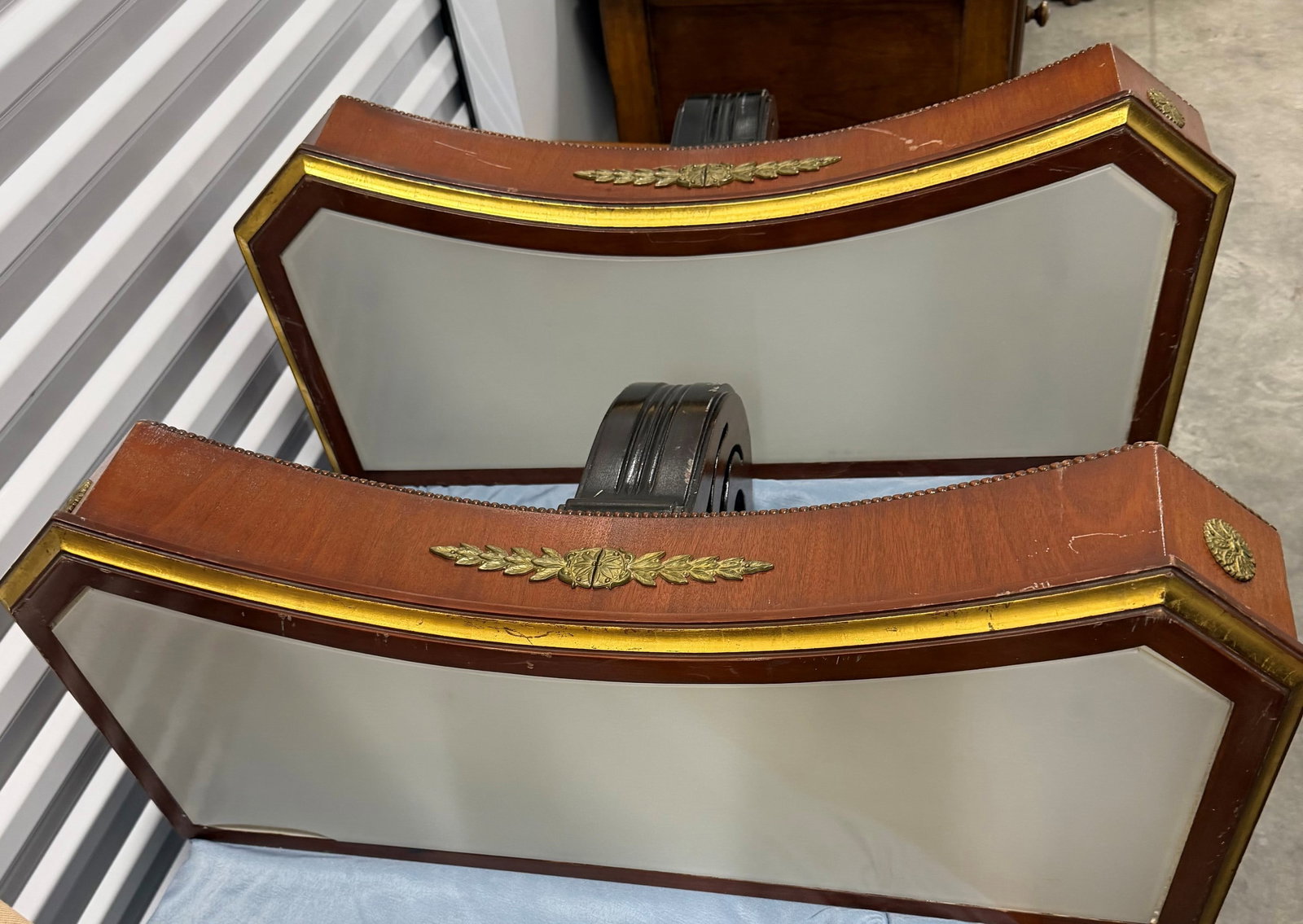Pair of Edwardian Sconces with Faux Wood Grain and Gilt Accents - 3
