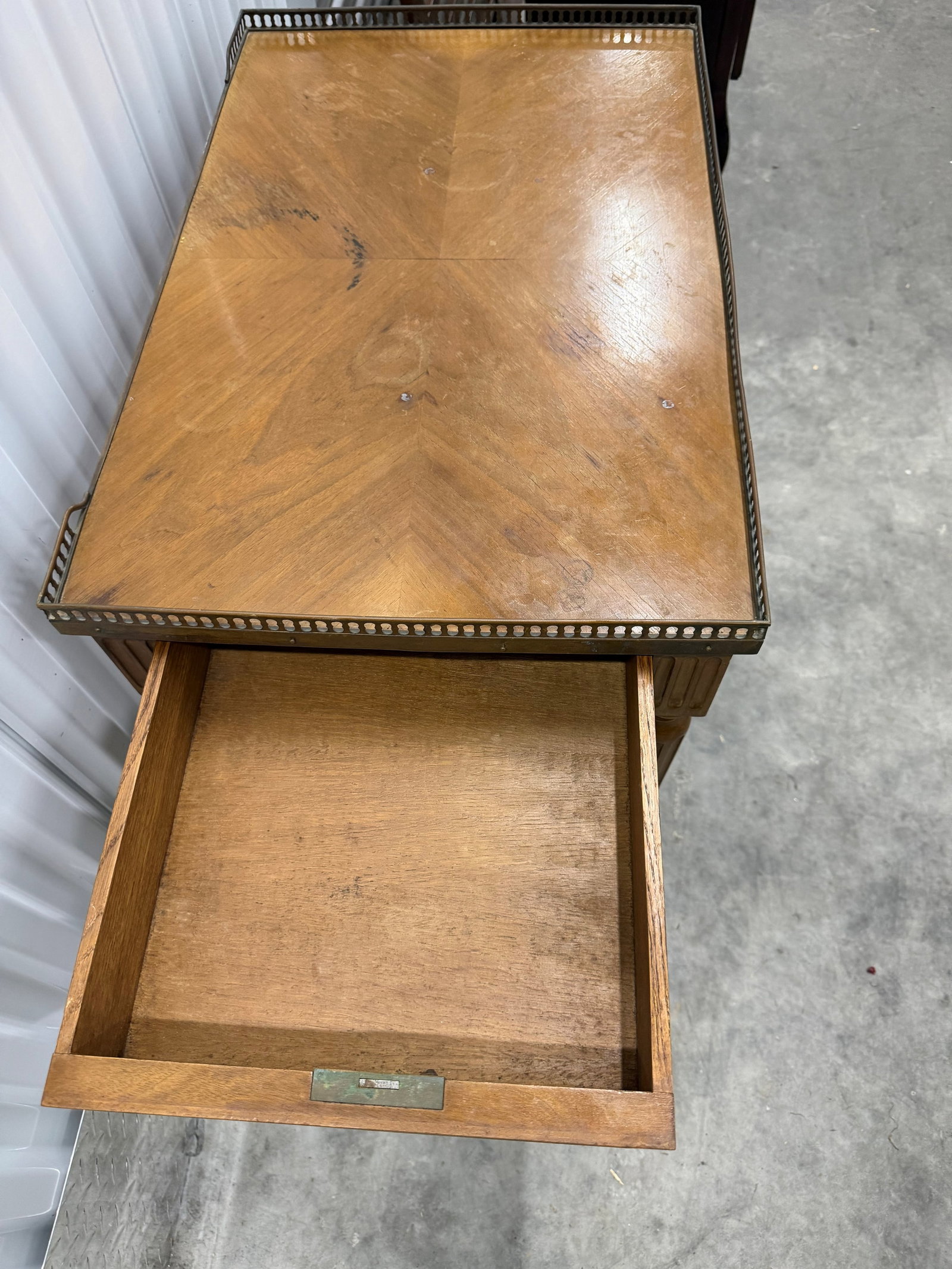 French Louis XVI Style Marquetry Inlaid End Table with Brass Gallery Rail - 3