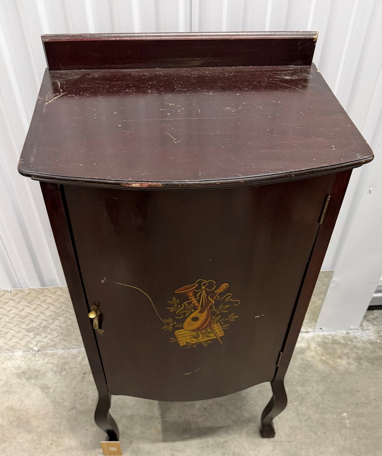 Musical Motif Mahogany Finish Record Cabinet - 6