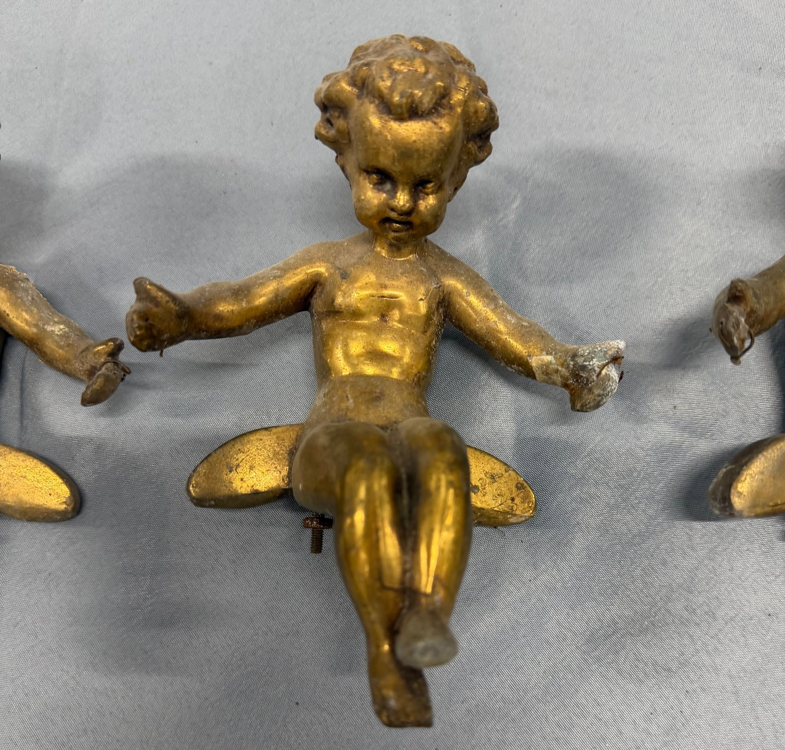 Set of Three Giltwood Cherubs/Putti - 2
